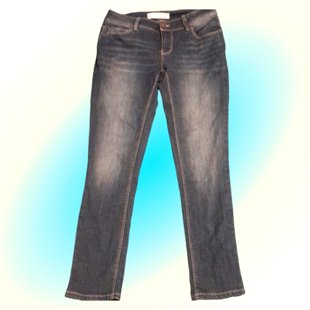 Straight leg blue 1946 denim jeans